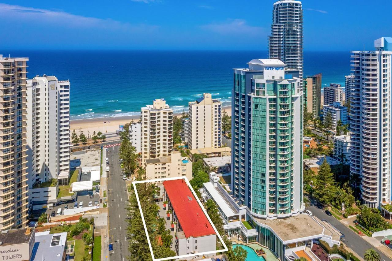 Surfers Paradise- Meters From The Beach! Gold Coast Bagian luar foto