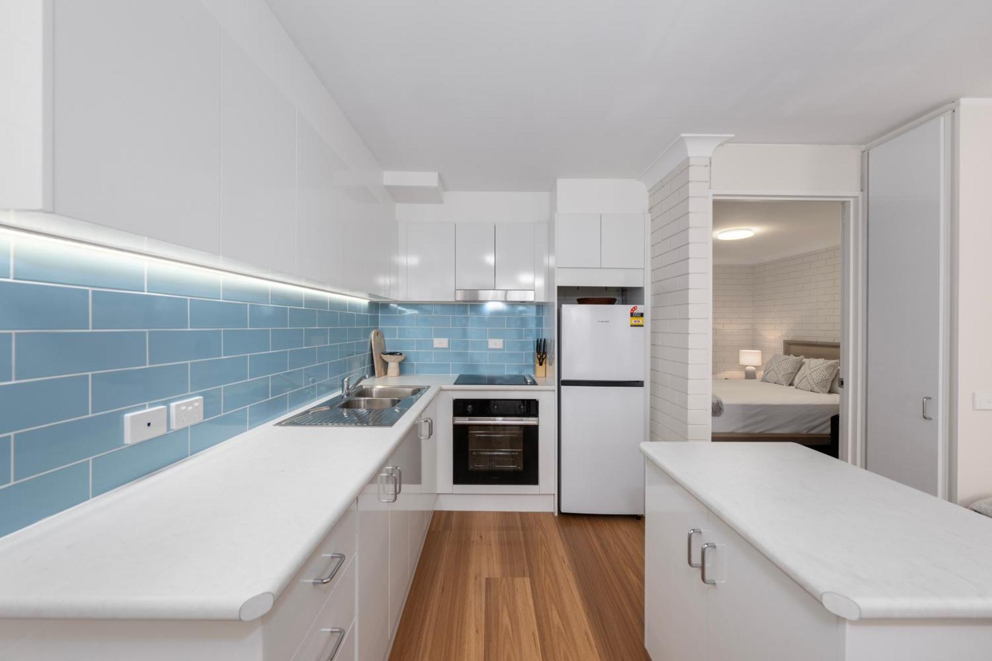 Surfers Paradise- Meters From The Beach! Gold Coast Bagian luar foto