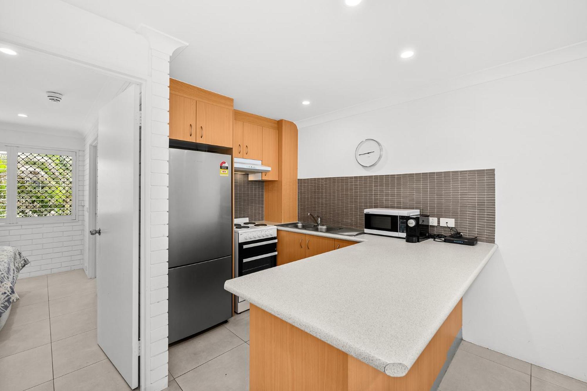 Surfers Paradise- Meters From The Beach! Gold Coast Bagian luar foto